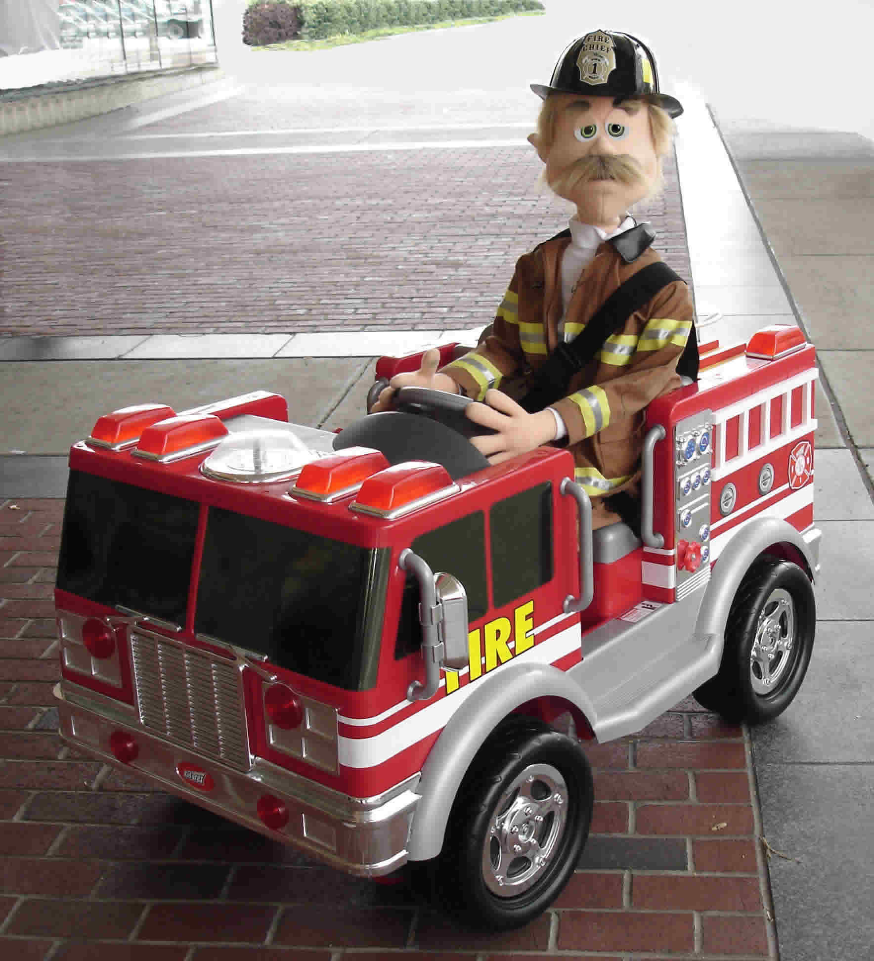 robot firetruck